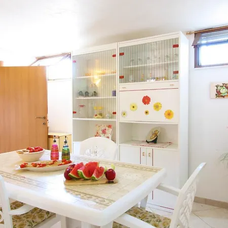 Cotriero Pineta Red House Apartment