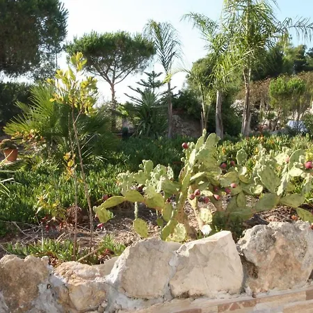 Cotriero Pineta Red House Apartment Gallipoli